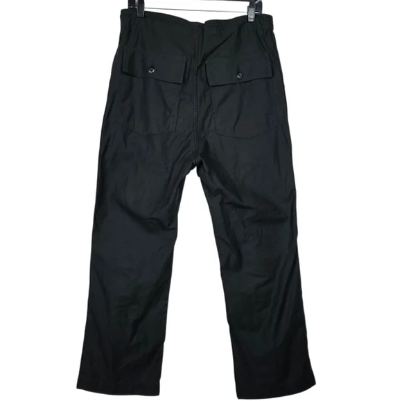 Needles - Picture 2 of 13